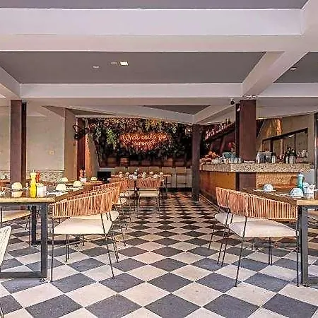 Voilá Centro Histórico Hotel